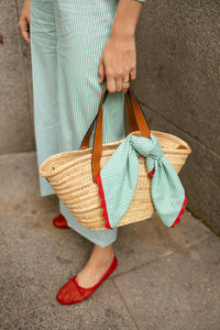 Nina cotton square - green stripes