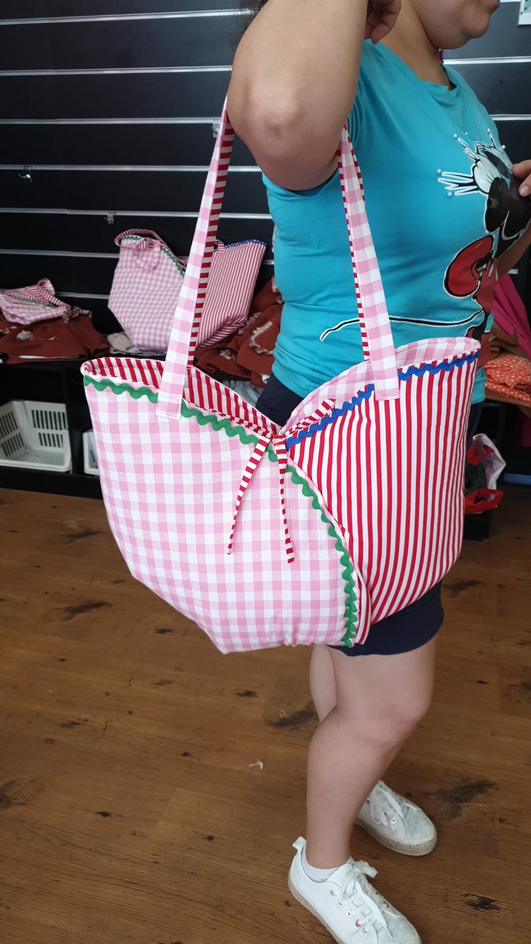 The Ferdi tulip bag - various sizes