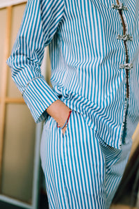 Camisa Raviolo con bordes festoneados - rayas azules 