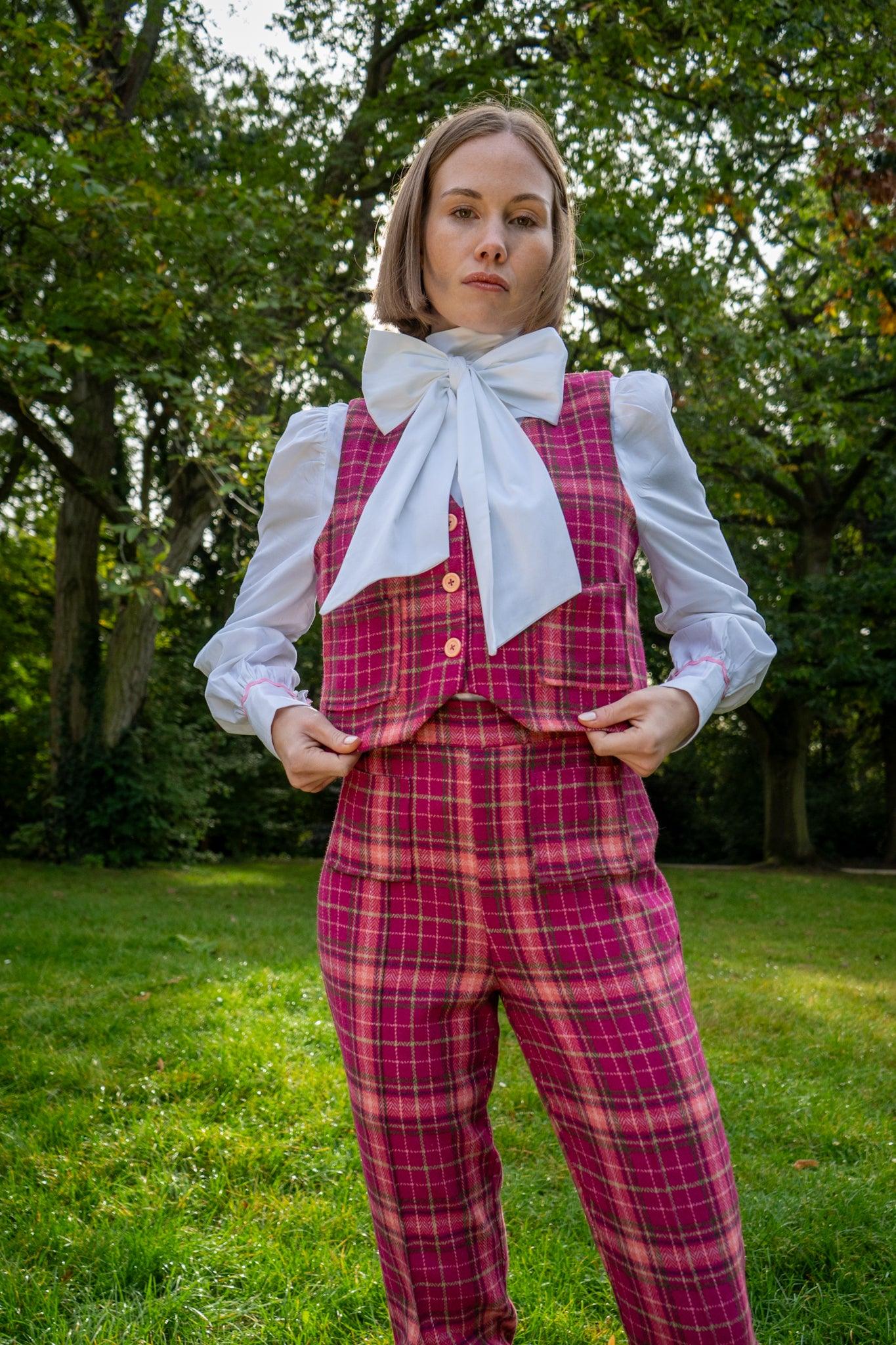 Angus woollen vest - pink checks - Gingham Palace