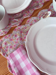 Set of 2 reversible biscuit shaped placemats with napkins - various colours - Gingham Palace